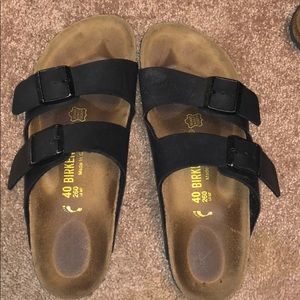 Black Birkenstock’s